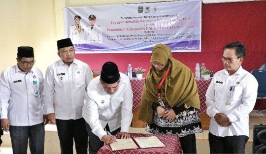 Pemda Siak dan Yayasan Amaliah Keluarga Sakinah MoU Literasi Keuangan