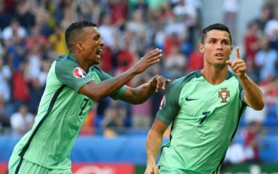 Ronaldo Dituntut Minta Maaf karena Buang Mikrofon Wartawan