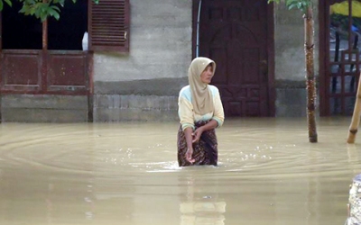 Pelajar dan Mahasiswa Galang Dana untuk Korban Banjir Nagan Raya