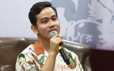 Pelantikan Walikota Solo Terpilih Gibran Rakabuming Diundur