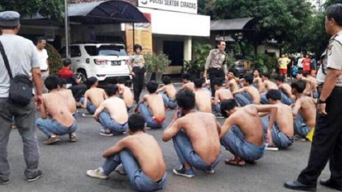 Sekolah Libur, Pelajar di Tangerang Malah Tawuran