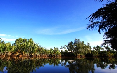 Nikmati Sensasi Wisata di Sungai Hitam Samboja