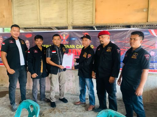 DPC GRIB Jaya Kabupaten Paluta Serahkan Mandat kepada 7 PAC