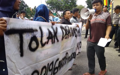 Massa BPR Demo Tolak Deklarasi #2019gantipresiden