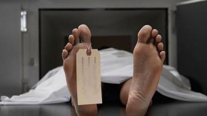 Pengemudi Mobil Tabrak Pejalan Kaki Hingga Tewas