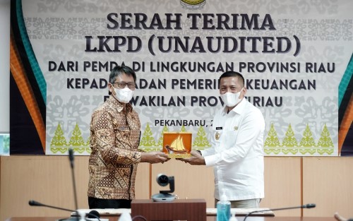 Pertama Serahkan Laporan BPK, Meranti Ingin Pertahankan WTP