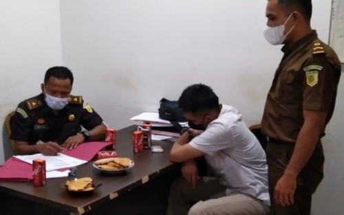 DPO Kasus KONI Bengkalis Ditangkap di Kantor Pengacara