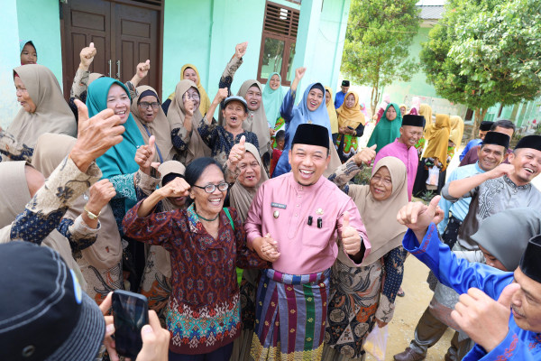 Program Bujang Kampung, Wabup Husni Apresiasi Kader Posyandu Lansia