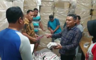 Polisi di Pekanbaru Temukan Gudang Rokok Ilegal