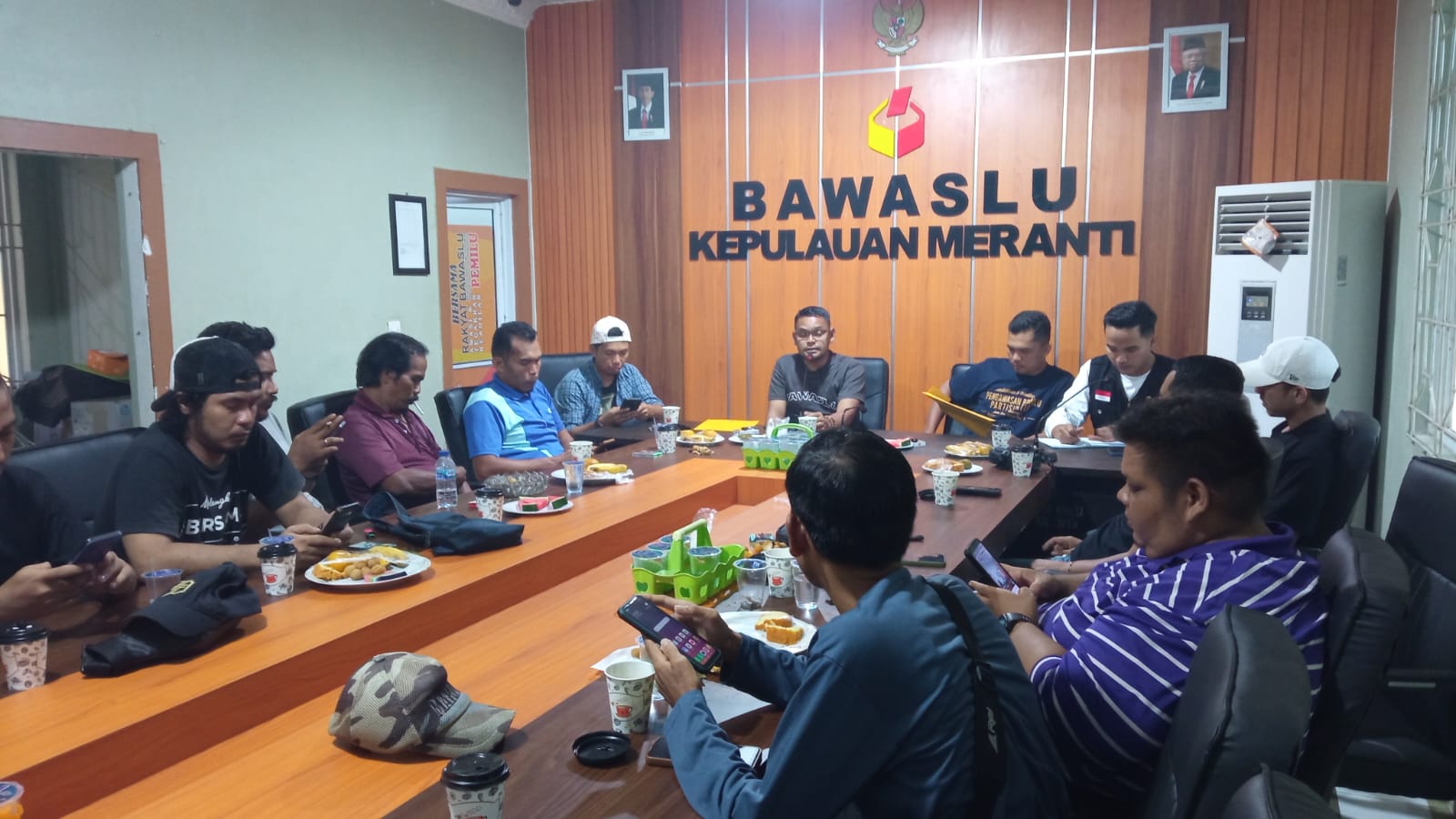 Bawaslu Meranti Tertibkan APS yang Mengandung Unsur Kampanye