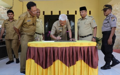 Plt Bupati Asahan Meresmikan Kantor Camat Teluk Dalam