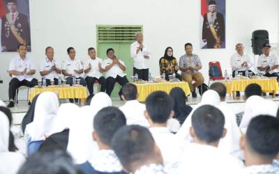 Calon Penerima Beasiswa Sampurna Foundation Ikuti Sosialisasi