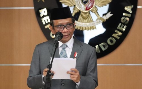 Mahfud MD 'Jawab' Tantangan Debat dari Fadli Zon 