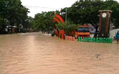 Seniman Reyog Singo Wijoyo Kunti Peduli Bencana Pacitan