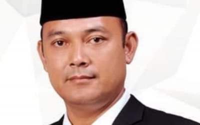 Muhammad Faisal: Gaji Guru Honor Harus Dibayarkan  