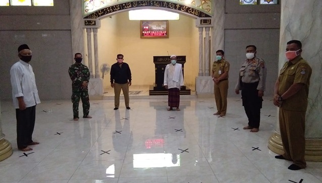 Muspika Cikupa Tinjau Masjid Cegah Covid-19