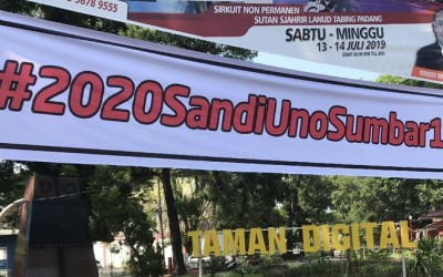 Muncul Spanduk Sandiaga Uno Gubernur Sumbar 2020