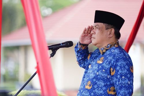 Pj Gubri Marah, Kadisdik Riau Tak Hadir saat Upacara Hardiknas