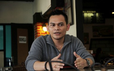 Mbah Mijan : Ely Sugigi Harus Diruwat