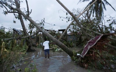 Obama Umumkan Keadaan Darurat Topan Matthew di Florida