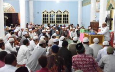 Bupati Kampar Hadiri Tabliq Akbar di Rumbio Jaya