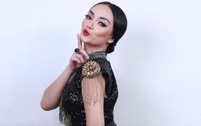 Zaskia Gotik Ingin Nikah Tahun Depan