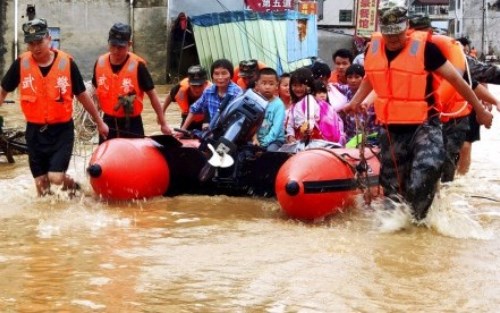 Ratusan Ribu Warga Mengungsi Akibat Banjir Henan China