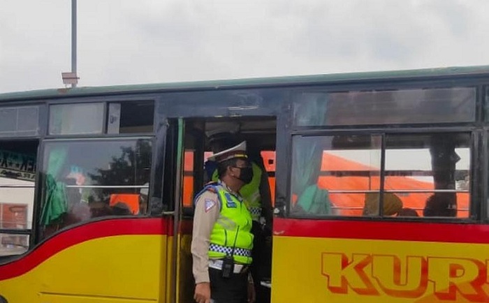 Polisi Putar Balik 9 Kendaraan Yang Hendak Mudik