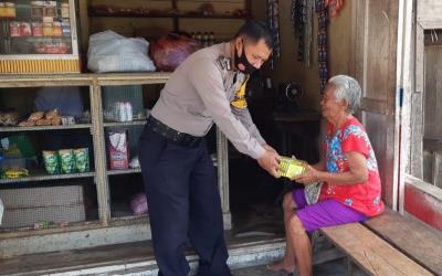 Jajaran Polres Tapanuli Selatan Buka Dapur Umum