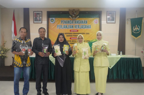 Forum IKM Ponorogo MOU Bersama Ikatan Adyaksa Dharmakarini