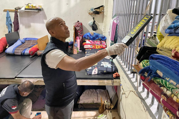 12 Orang Napi Lapas Bengkalis Dipindahkan ke Nusakambangan Jateng