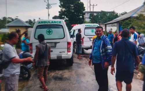 Ayah dan Anak Tewas Disambar Petir Saat Bersantai di Pantai Rupat