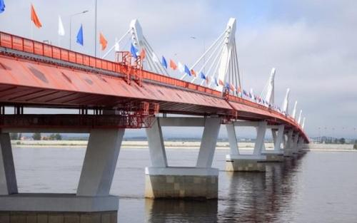 Jembatan Penghubung Rusia-China Resmi Dibuka