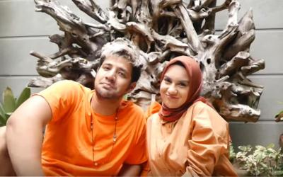 Amar Zoni Ingin Irish Bella Tetap dengan Hijab