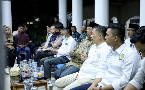 Bupati HM Adil Silaturahmi dengan BEM se Riau