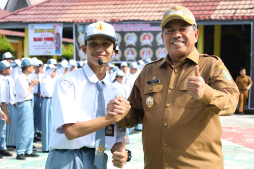 Pemkab Siak Beri Kemudahan Layanan Pembuatan E-KTP Bagi Pelajar