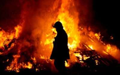 Kios Tampal Ban di Kampar Terbakar, Ibu dan Anak Tewas