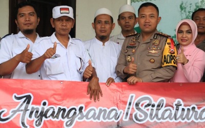 Baksos Ke Panti, Kedekatan Polres Karawang dan Masyarakat