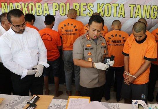 Mahasiswa Diupah Rp 8 Juta Edarkan Tembakau Gorila