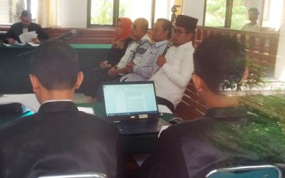 Dua Mantan Ketua DPRD Riau Bersaksi di Sidang Suap RAPBD