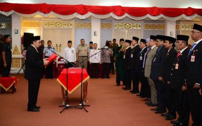 12 Pejabat Pemprov Riau Dilantik, 10 Jabatan Kosong