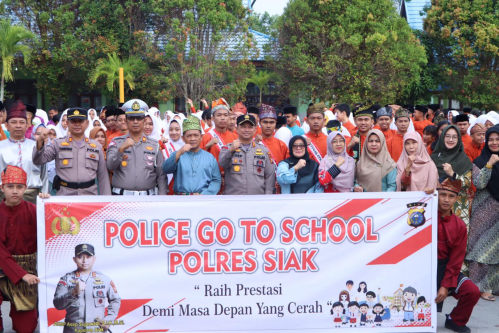 Louncing Police Goes To School, Kapolres Siak Hafal Sejarah Kerajaan di Nusantara Sampai Kerajaan Si