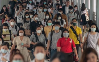 Anies Baswedan Minta Pusat Ambil Alih Tangani Covid-19