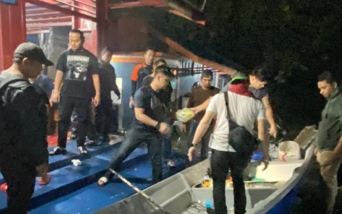 Polisi-Bea Cukai Amankan Sabu 32 Kg Asal Malaysia, Nakhoda Kabur