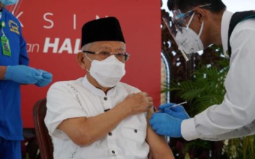 Ma'ruf Amin Terima Suntikan Vaksin Covid-19 Dosis Kedua