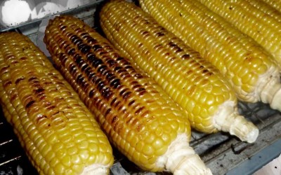 Tips Pilih Jagung Bakar Terbaik untuk Pesta Tahun Baru