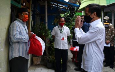 Jokowi Minta Tingkatkan Pengawasan di Klaster Industri