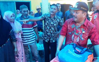 Korban Angin Puting Beliung Gunungsotoli Terima Bantuan