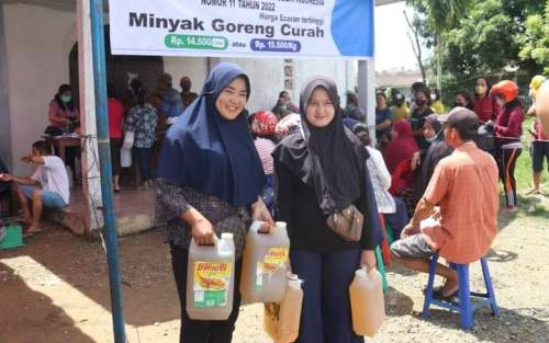 Pemko Gunungsitoli Operasi Pasar Minyak Goreng Curah