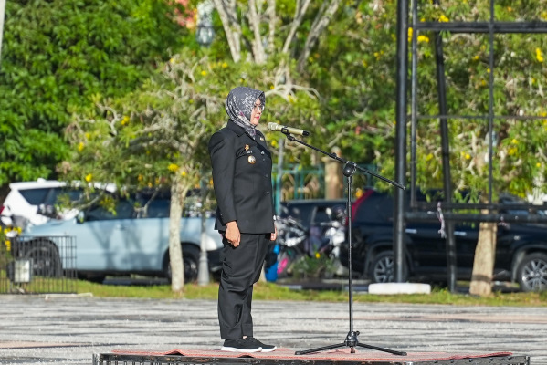 Jadi Pembina Apel Senin Perdana, ini Pesan Bupati Siak Afni